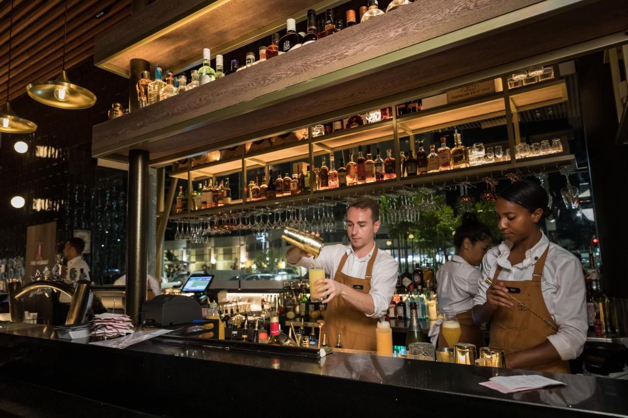 فندق Crystalbrook Bailey كيرنز المظهر الخارجي الصورة The bar at the 1905 Restaurant